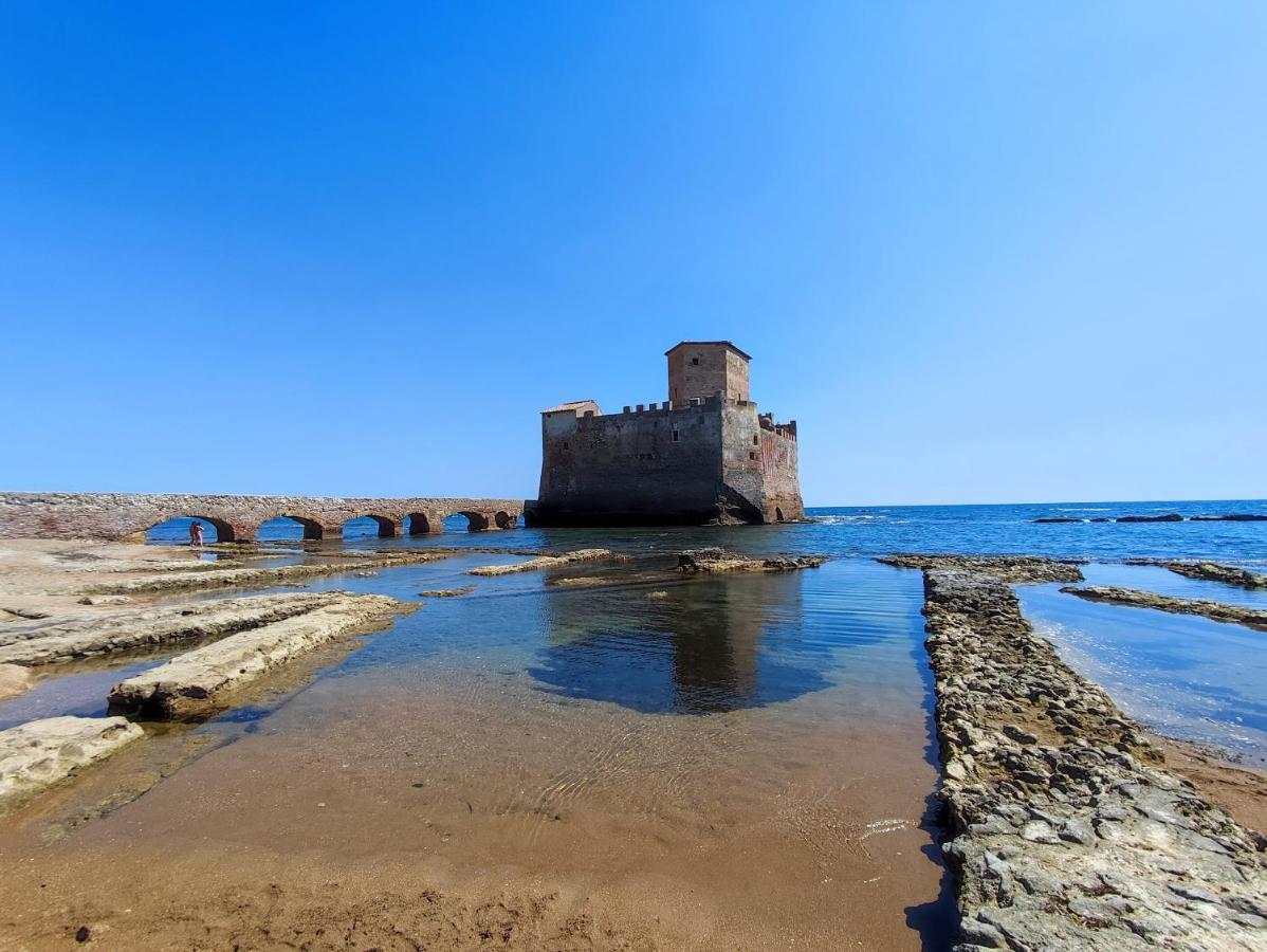 Eco House San Michele Hostel Borgo San Michele  ภายนอก รูปภาพ
