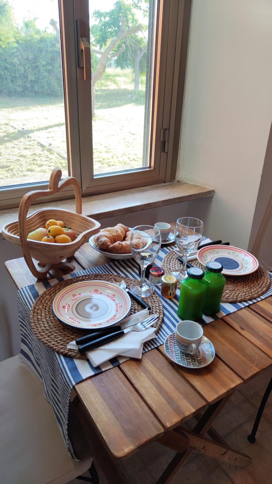 Eco House San Michele Hostel Borgo San Michele  ภายนอก รูปภาพ